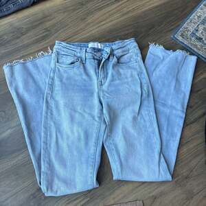 Vervet by Flying Monkey Light Wash High-Rise Denim Jeans